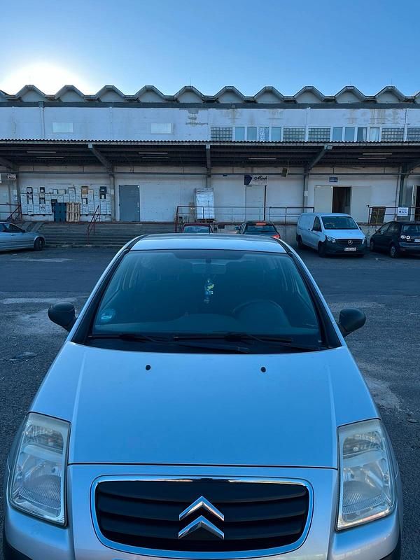 Schwarz Gebraucht 2009 Citroën C2 Kleinwagen | 1.599 € (Guter Preis) - Bild 1/4