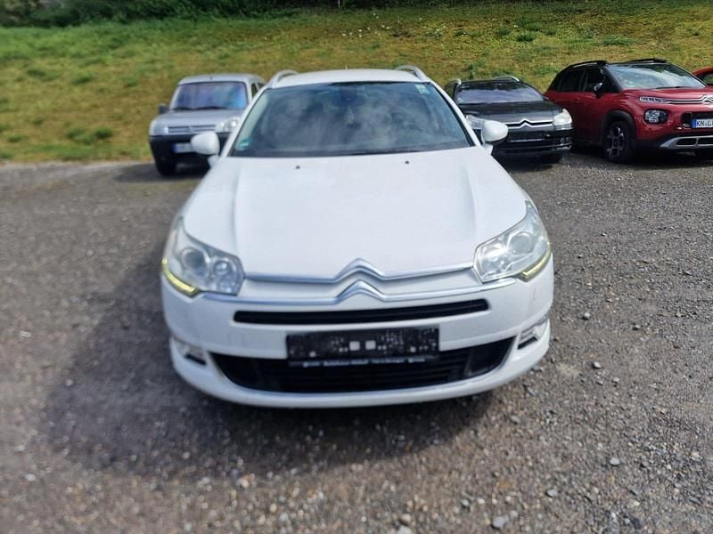 Weiß Gebraucht 2014 Citroën C5 Kombi | 3.450 € (Fairer Preis) - Bild 1/4