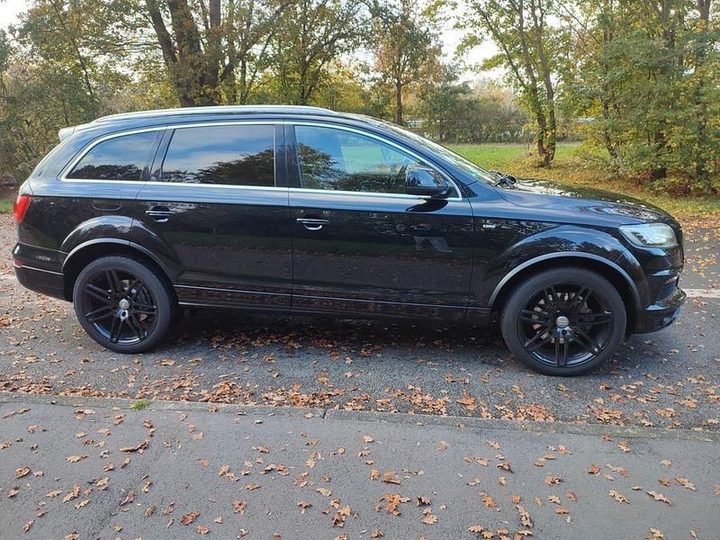 Gebraucht Audi Q7 Ambiente 245 PS (180 kW) 2012 Schwarz SUV