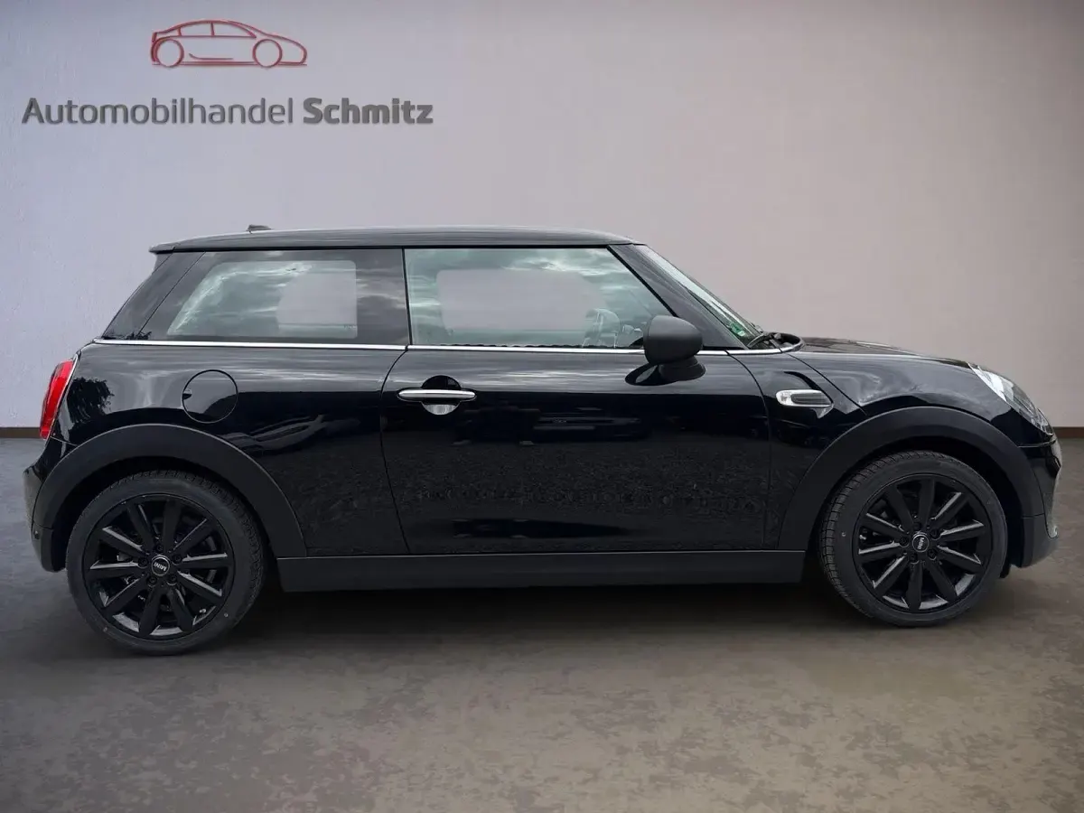 Gebraucht Mini ONE 102 PS (75 kW) 2019 Schwarz Kleinwagen