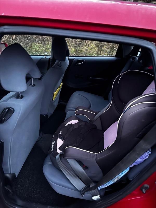 Gebraucht Honda Jazz 83 PS (61 kW) 2005 Rot Kleinwagen