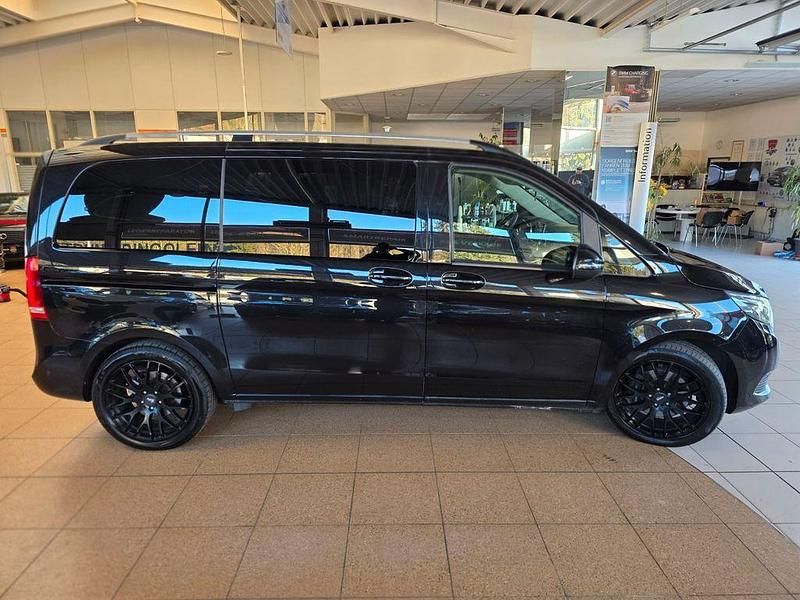 Gebraucht Mercedes V250 190 PS (139 kW) 2017 Schwarz Van / Kleinbus