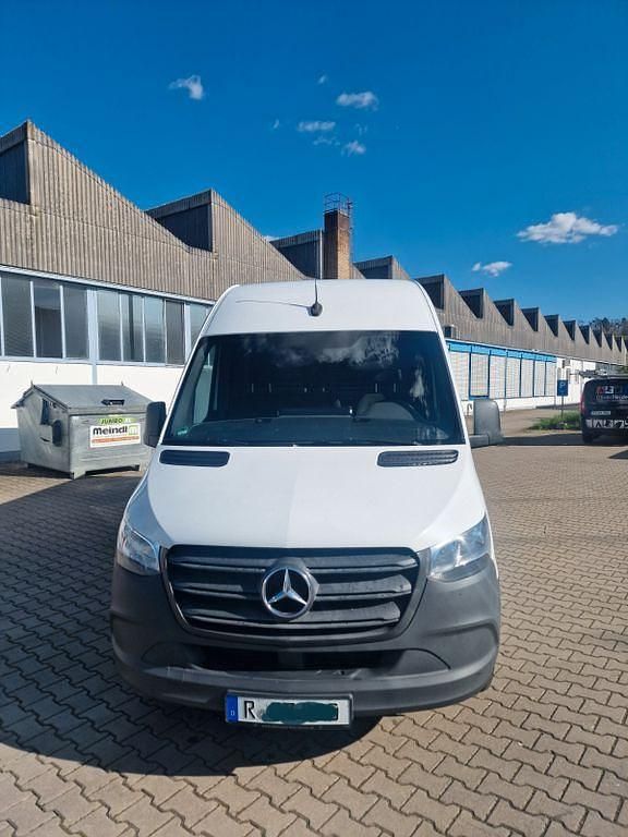 Second-hand Mercedes Sprinter 163 CP (119 kW) 2018 Alb Van