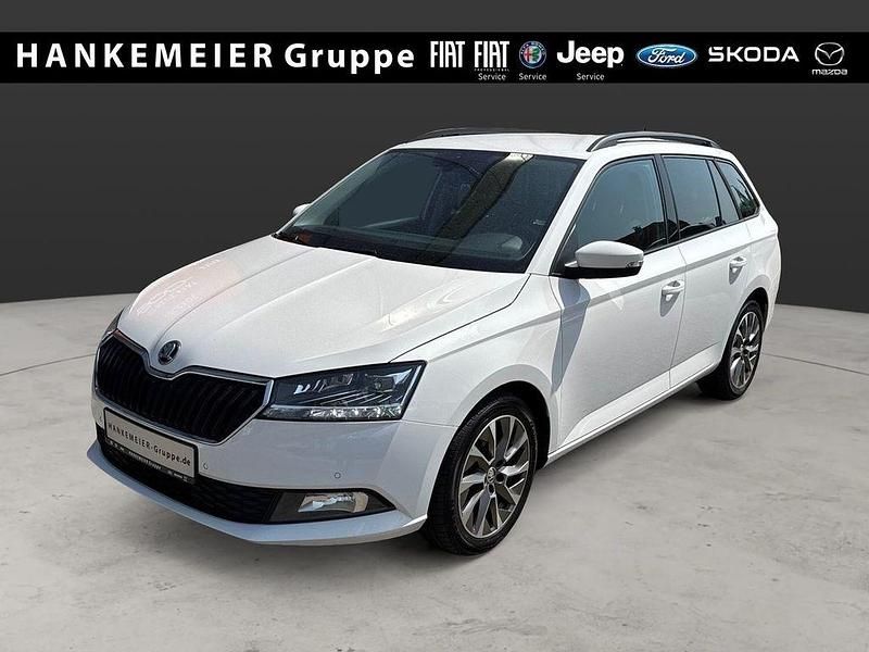 Weiß Gebraucht 2022 Skoda Fabia Best of Kleinwagen | 16.690 € (Fairer Preis) - Bild 1/4