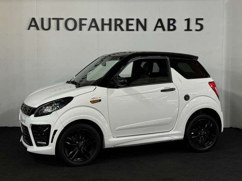Weiß Gebraucht 2021 Ligier JS50 Kleinwagen | 13.450 € (Fairer Preis) - Bild 1/4