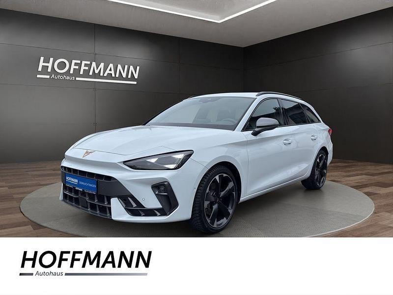 Usata Cupra Leon 150 CV (110 kW) 2025 Bianco Berlina