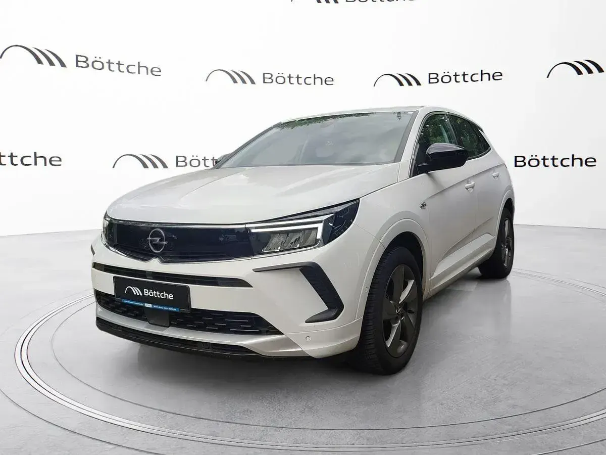 Gebraucht Opel Grandland X Enjoy 131 PS (96 kW) 2024 Lack weiss banquise/deckende lackierung SUV