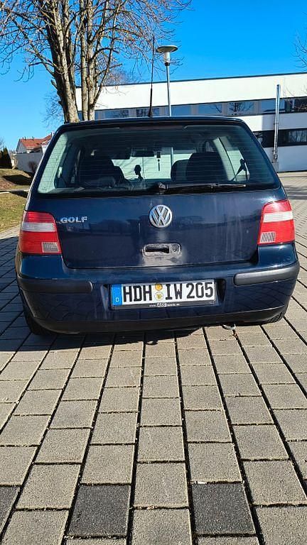 Gebraucht VW Golf IV 75 PS (55 kW) 2003 Blau Limousine