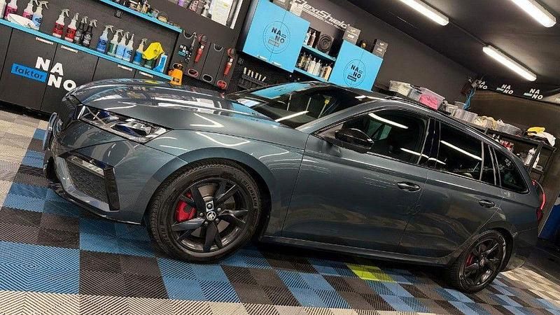 Gebraucht Skoda Octavia RS 245 PS (180 kW) 2021 Grau Kombi