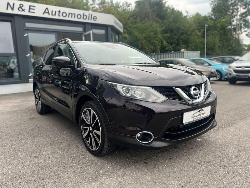 Violet Gebraucht 2015 Nissan Qashqai 360º SUV | 12.390 € (Fairer Preis) - Bild 1/4