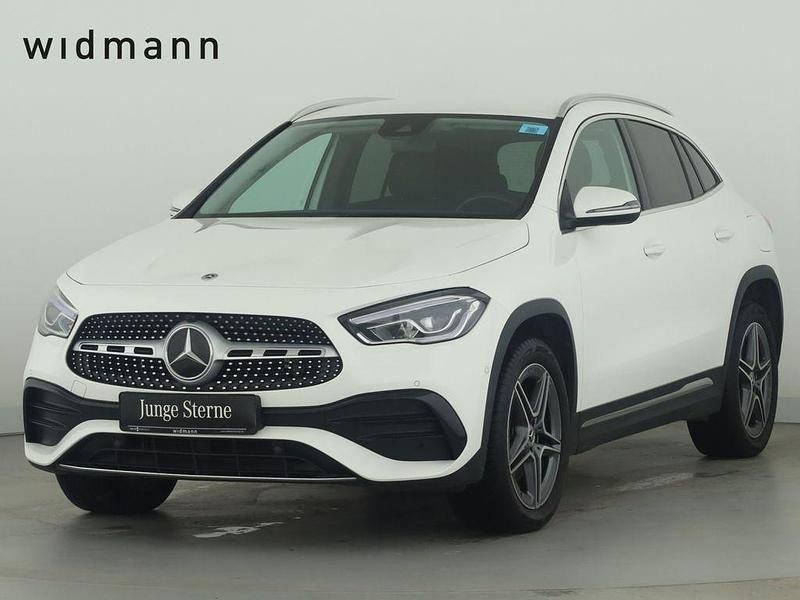Unilack polarweiss Gebraucht 2022 Mercedes GLA250 AMG line SUV | 34.850 € (Fairer Preis) - Bild 1/4