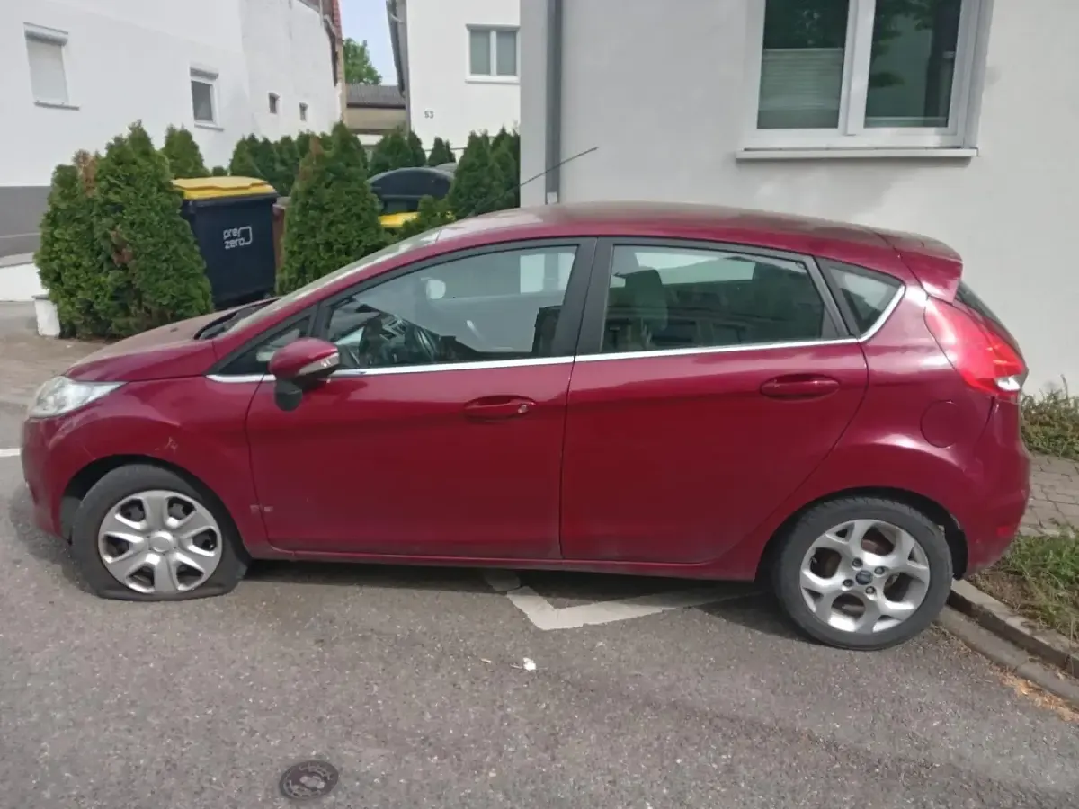 Usata Ford Fiesta 2011 Rosso Utilitaria