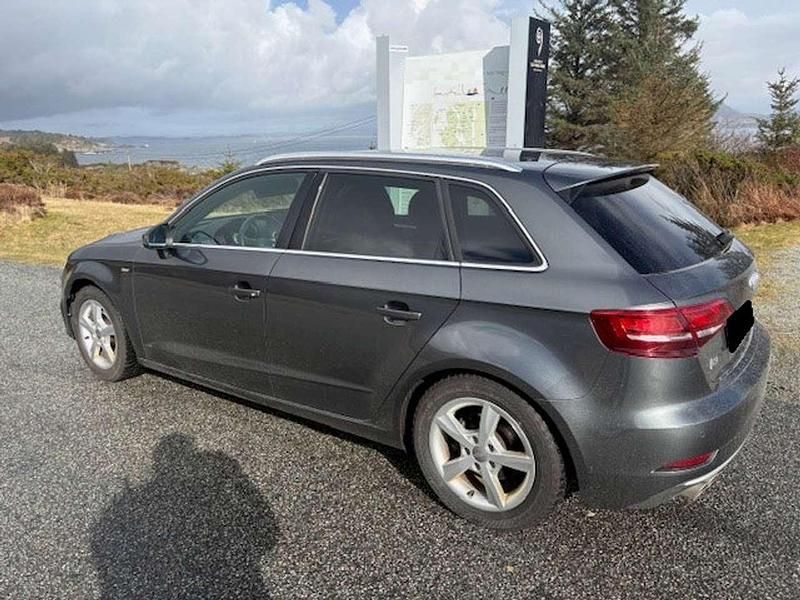 Gebraucht Audi A3 150 PS (110 kW) 2019 Grau Limousine