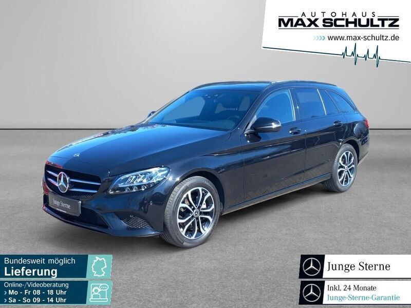 Metalliclack obsidianschwarz (metallic) Gebraucht 2020 Mercedes C200 Night Kombi | 31.880 € (Etwas zu teuer) - Bild 1/4