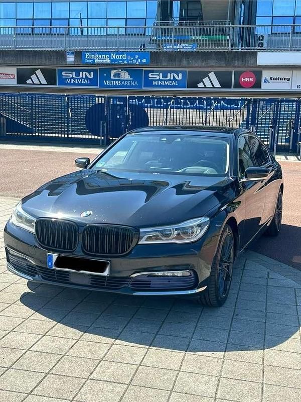 Gebraucht 2016 BMW 740L Limousine | 24.900 € (Etwas zu teuer) - Bild 1/4