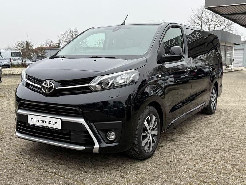 Black pearl Gebraucht 2023 Toyota Proace Verso Kombi | 28.500 € (Superpreis) - Bild 1/4