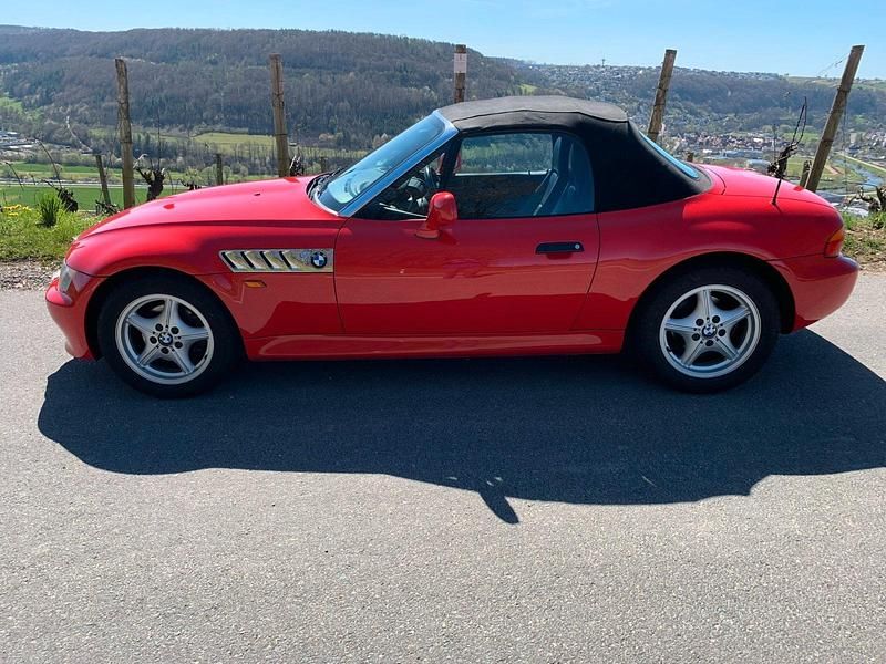 Gebraucht BMW Z3 140 PS (102 kW) 1997 Rot Cabrio