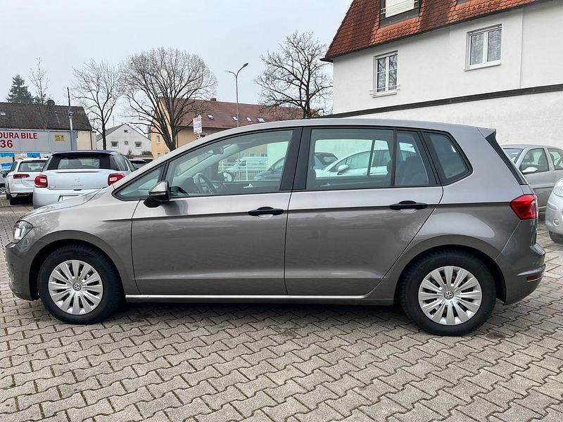 Gebraucht VW Golf VII Trendline 110 PS (80 kW) 2015 Grau Limousine