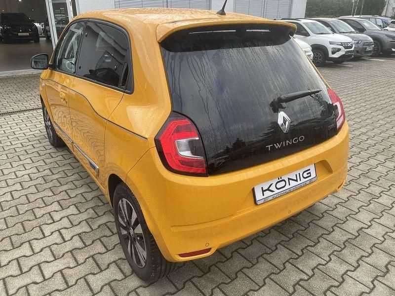 Gebraucht Renault Twingo Techno 60 kW (82 PS) 2023 Gelb Kleinwagen