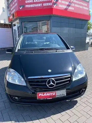 Gebraucht Mercedes A160 82 PS (60 kW) 2012 Schwarz Kleinwagen