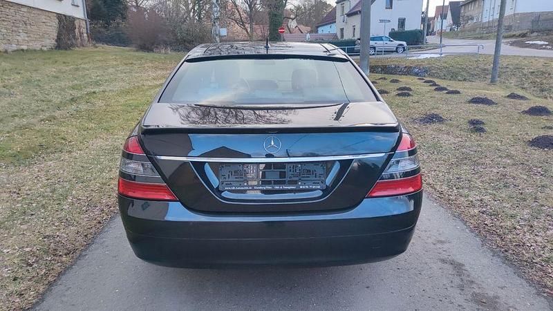 Gebraucht Mercedes S320 235 PS (172 kW) 2007 Schwarz Limousine