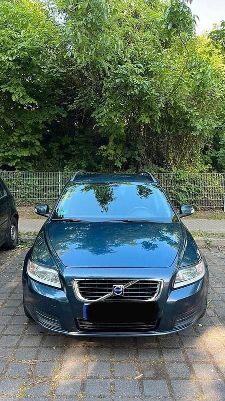Gebraucht Volvo V50 136 PS (100 kW) 2008 Blau Kombi