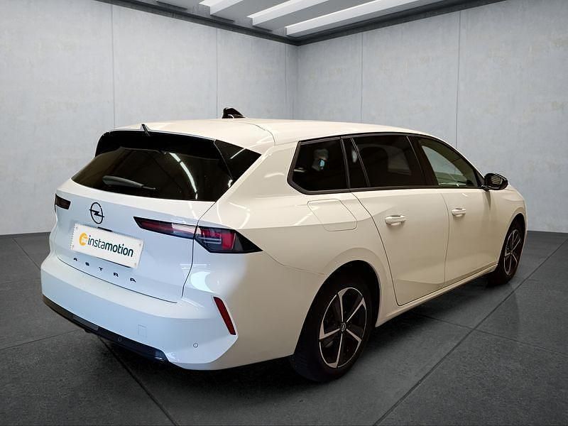 Weiß Gebraucht 2024 Opel Astra Kombi | 25.199 € (Fairer Preis) - Bild 1/1