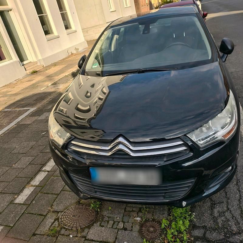 Schwarz Gebraucht 2012 Citroën C4 Kleinwagen | 3.500 € (Fairer Preis) - Bild 1/4