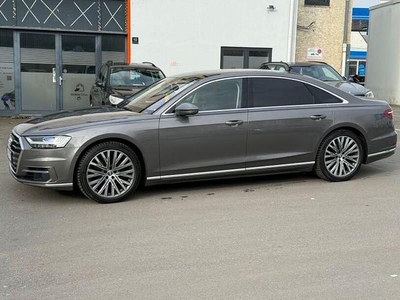 Second-hand Audi A8 Advanced 286 CP (210 kW) 2019 Gri Berlinǎ