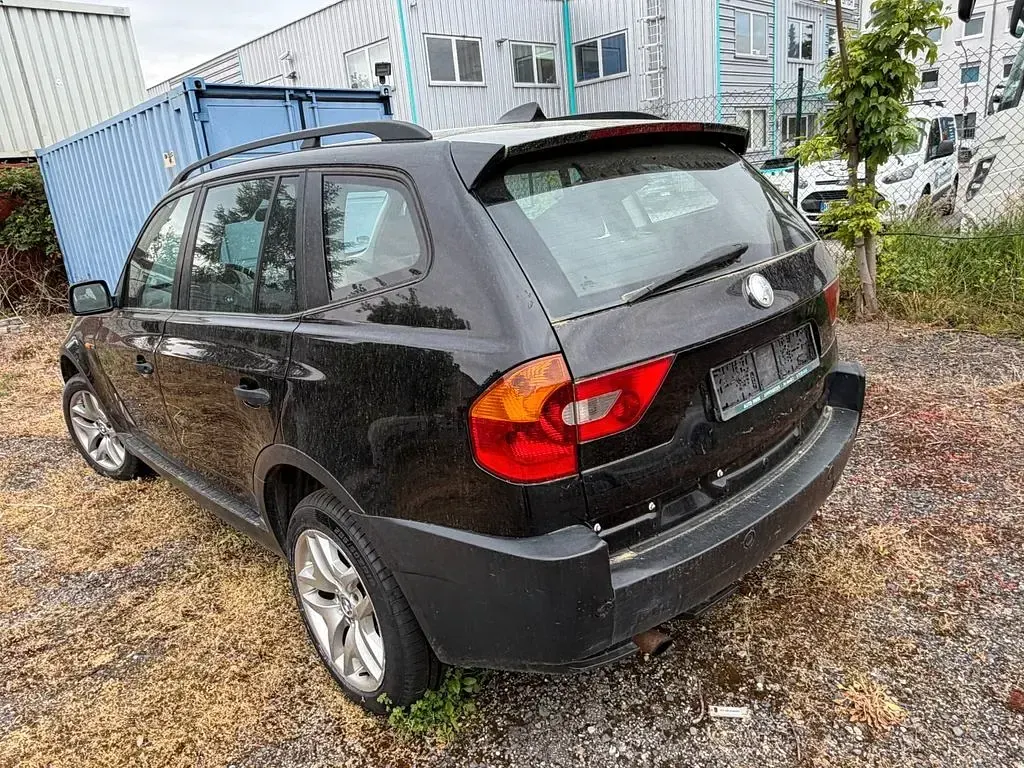 Second-hand BMW X3 150 CP (110 kW) 2006 Negru SUV