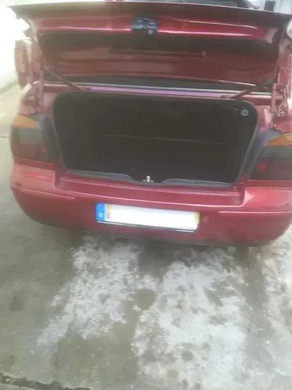 Gebraucht VW Golf Comfortline 90 PS (66 kW) 2001 Rot Cabrio