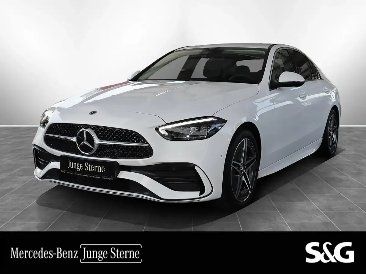 Gebraucht Mercedes C180 AMG 170 PS (125 kW) 2025 Limousine