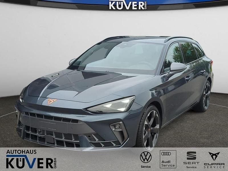 Grau Gebraucht 2025 Cupra Leon Limousine | 31.250 € (Superpreis) - Bild 1/4