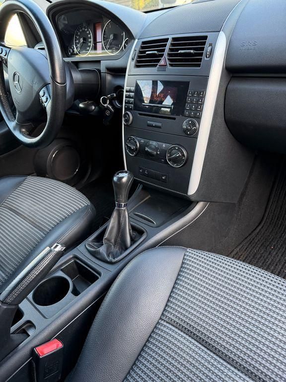 Gebraucht Mercedes A160 Classic 82 PS (60 kW) 2007 Schwarz Van / Kleinbus