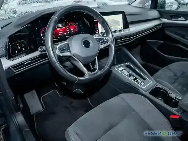 Gebraucht VW Golf VII 150 PS (110 kW) 2021 Uranograu Kleinwagen