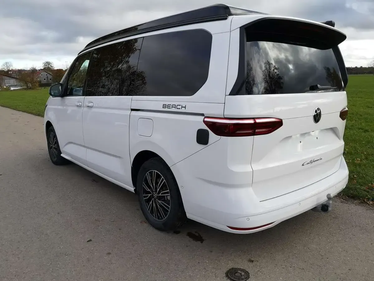 Neu VW California Beach 150 PS (110 kW) 2026 Candyweiß Van