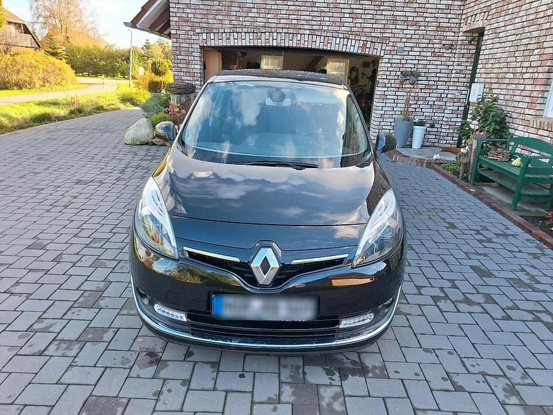 Schwarz Gebraucht 2014 Renault Grand Scénic III Van / Kleinbus | 8.500 € (Etwas zu teuer) - Bild 1/4