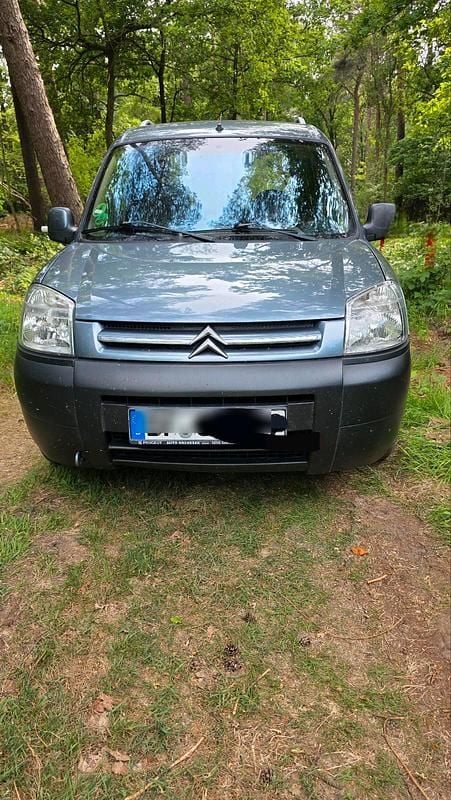 Gebraucht Citroën Berlingo First 75 PS (55 kW) 2009 Grau Van / Kleinbus