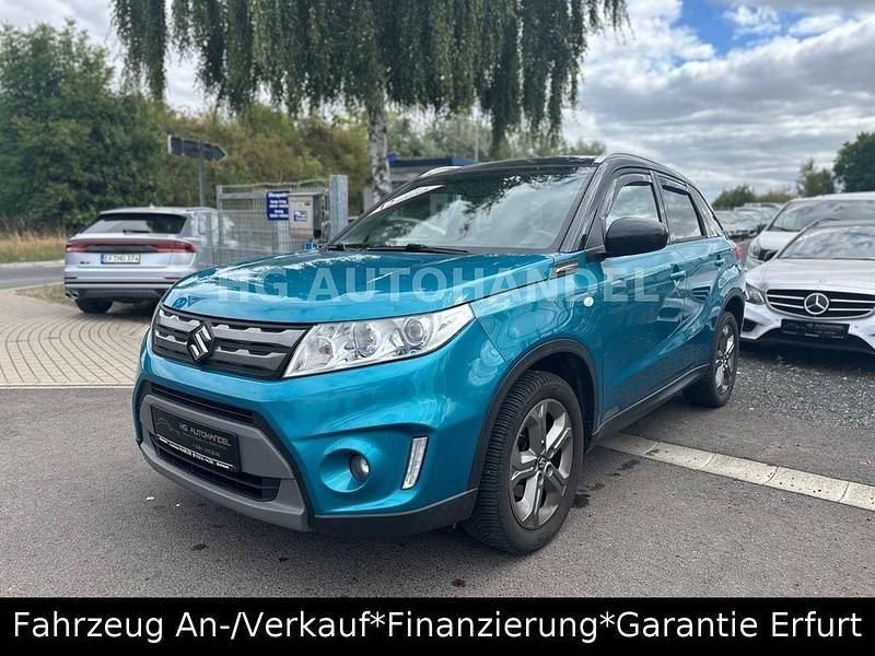 Blau Gebraucht 2018 Suzuki Vitara SUV | 18.600 € (Etwas zu teuer) - Bild 1/4