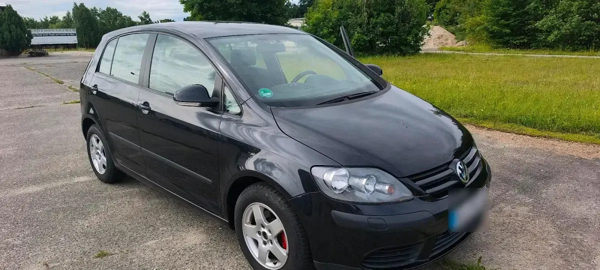 Gebraucht VW Golf Plus Cross 116 PS (85 kW) 2005 Schwarz Van / Kleinbus