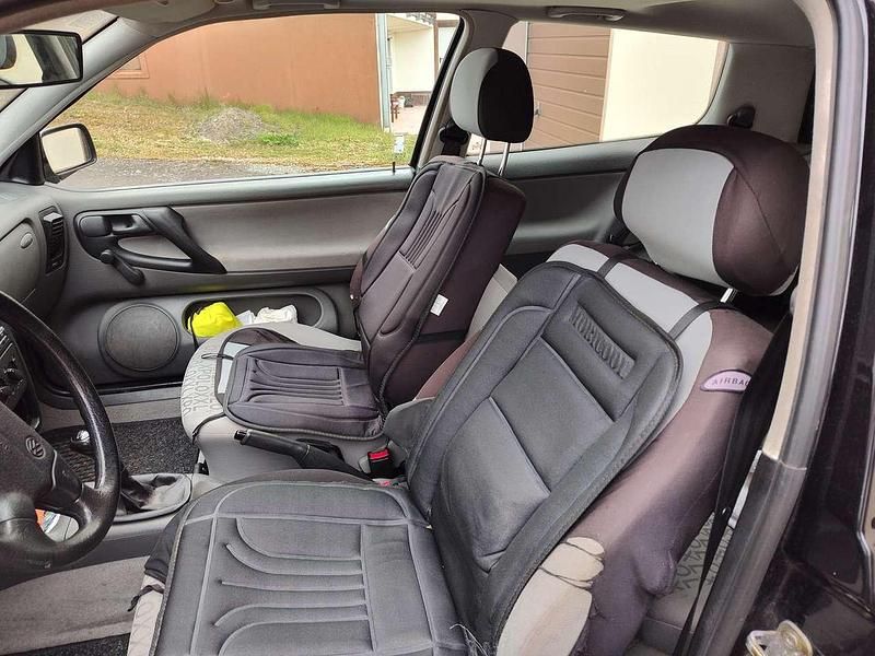 Gebraucht VW Polo 60 PS (44 kW) 1997 Schwarz Limousine