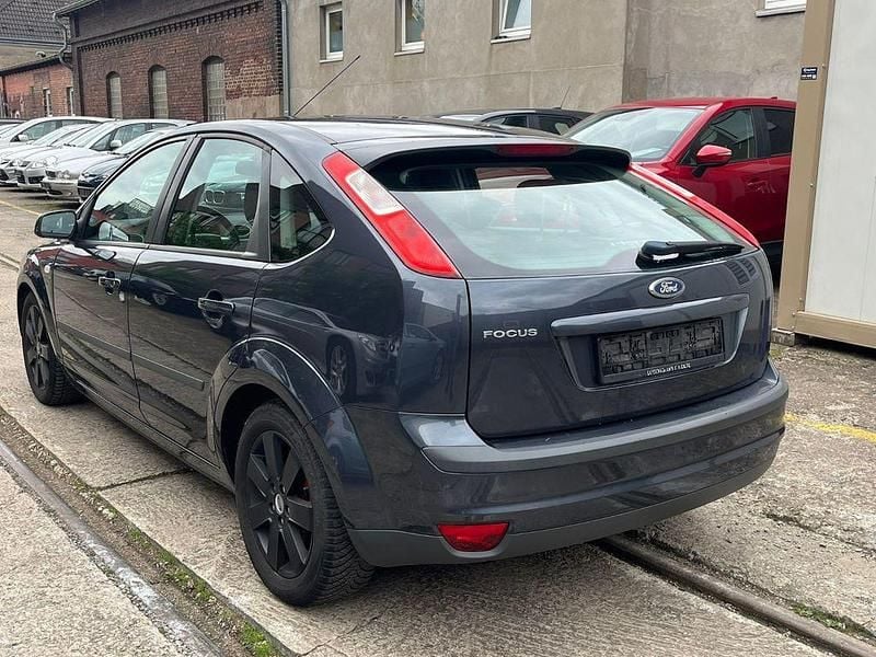 Gebraucht Ford Focus Fun X 125 PS (91 kW) 2006 Limousine