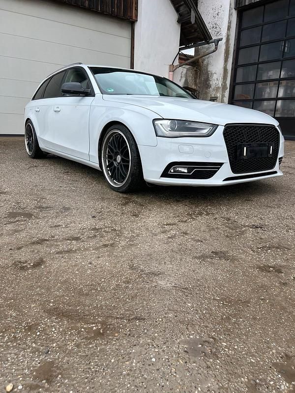 Gebraucht Audi A4 150 PS (110 kW) 2015 Kombi