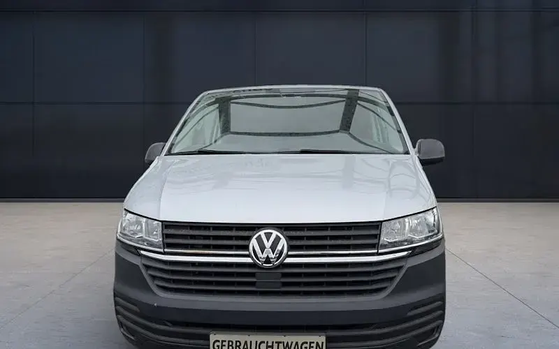 Gebraucht VW T6.1 150 PS (110 kW) 2023 Silber Van