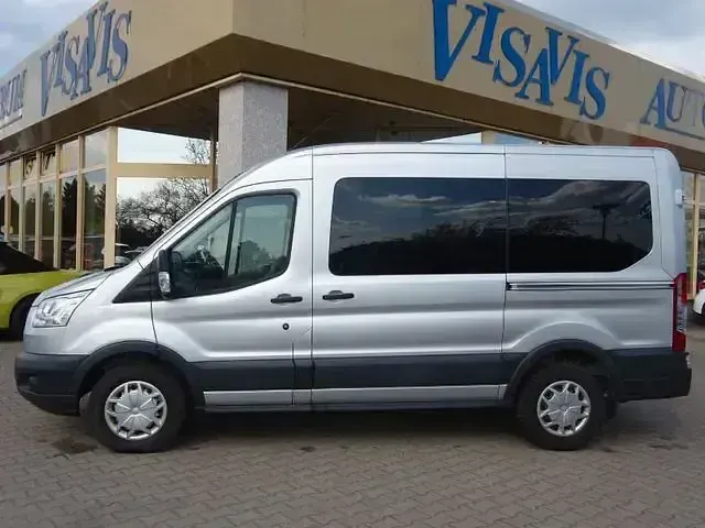 Gebraucht Ford Transit Trend 131 PS (96 kW) 2018 Silber Kombi