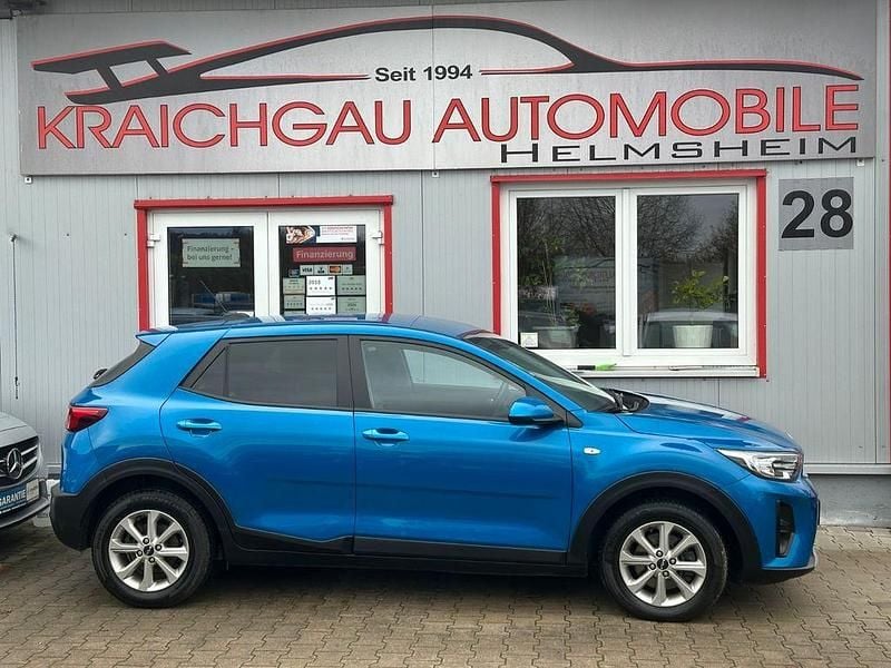 Gebraucht Kia Stonic 101 PS (74 kW) 2022 Sports blue SUV