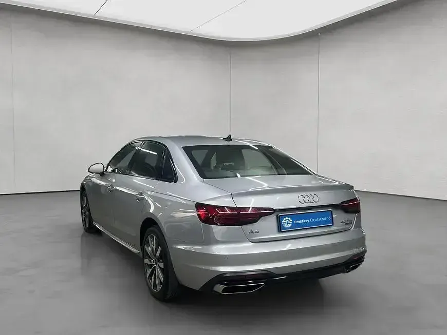 Occasion Audi A4 Advanced 204 ch (150 kW) 2021 Argent Berline