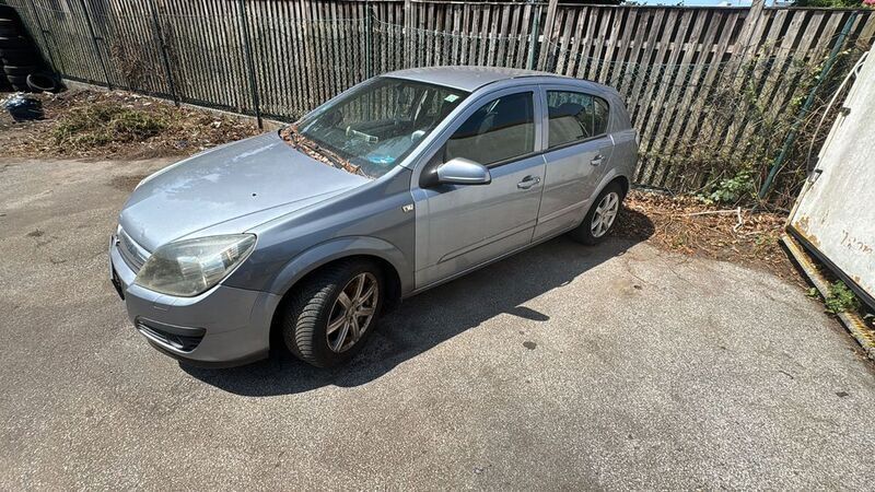 Gebraucht 2007 Opel Astra Limousine | 1.300 € (Superpreis) - Bild 1/4