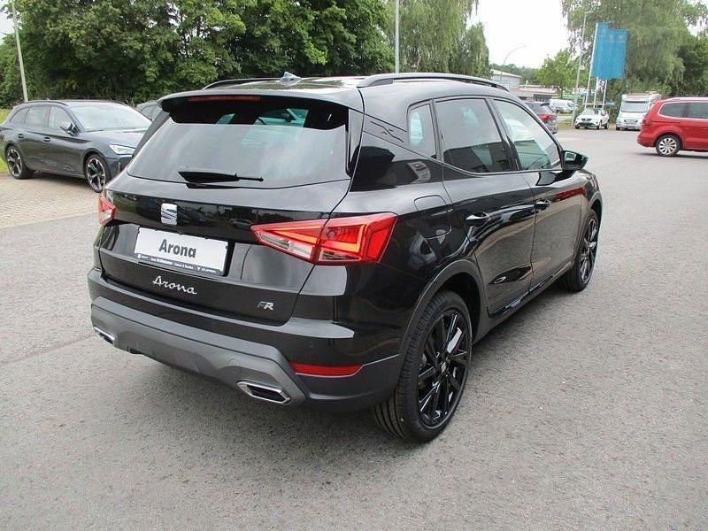 Neu Seat Arona Black Edition 150 PS (110 kW) 2026 Schwarz SUV