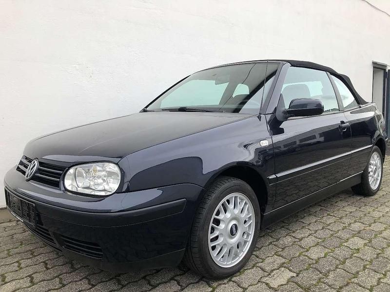 Gebraucht VW Golf Cabriolet Classicline 75 PS (55 kW) 1999 Nachtblau Cabrio